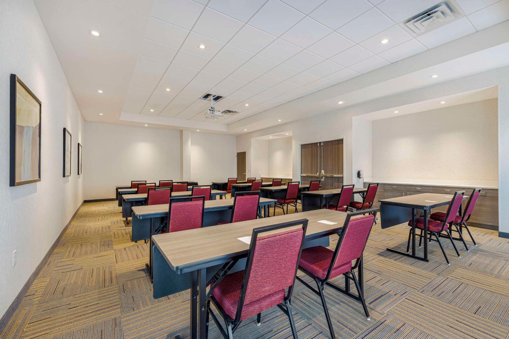 Home2 Suites By Hilton Colorado Springs Airport Exteriör bild