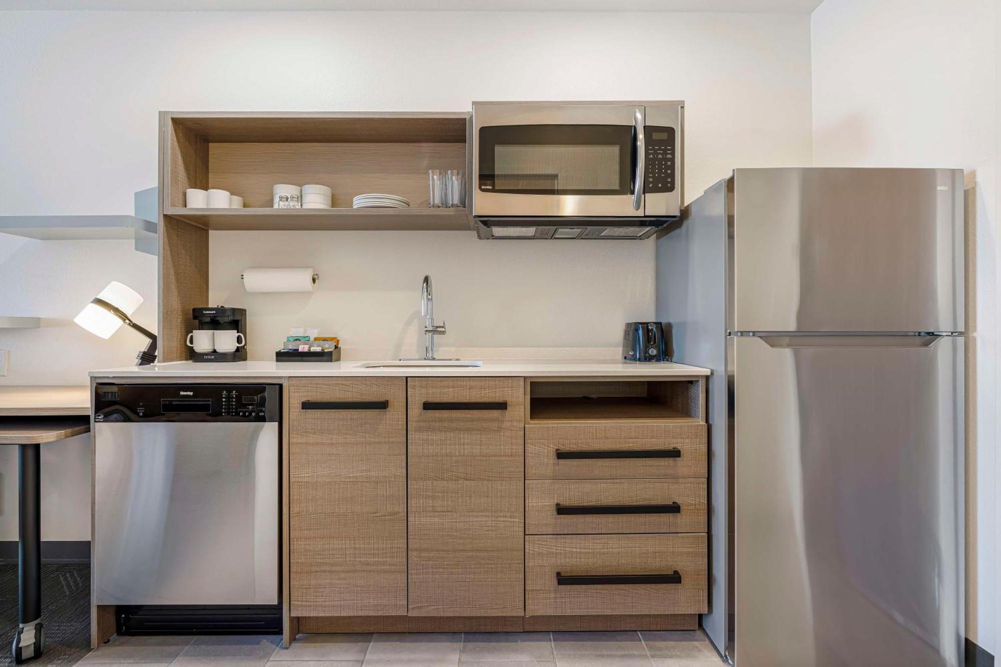 Home2 Suites By Hilton Colorado Springs Airport Exteriör bild