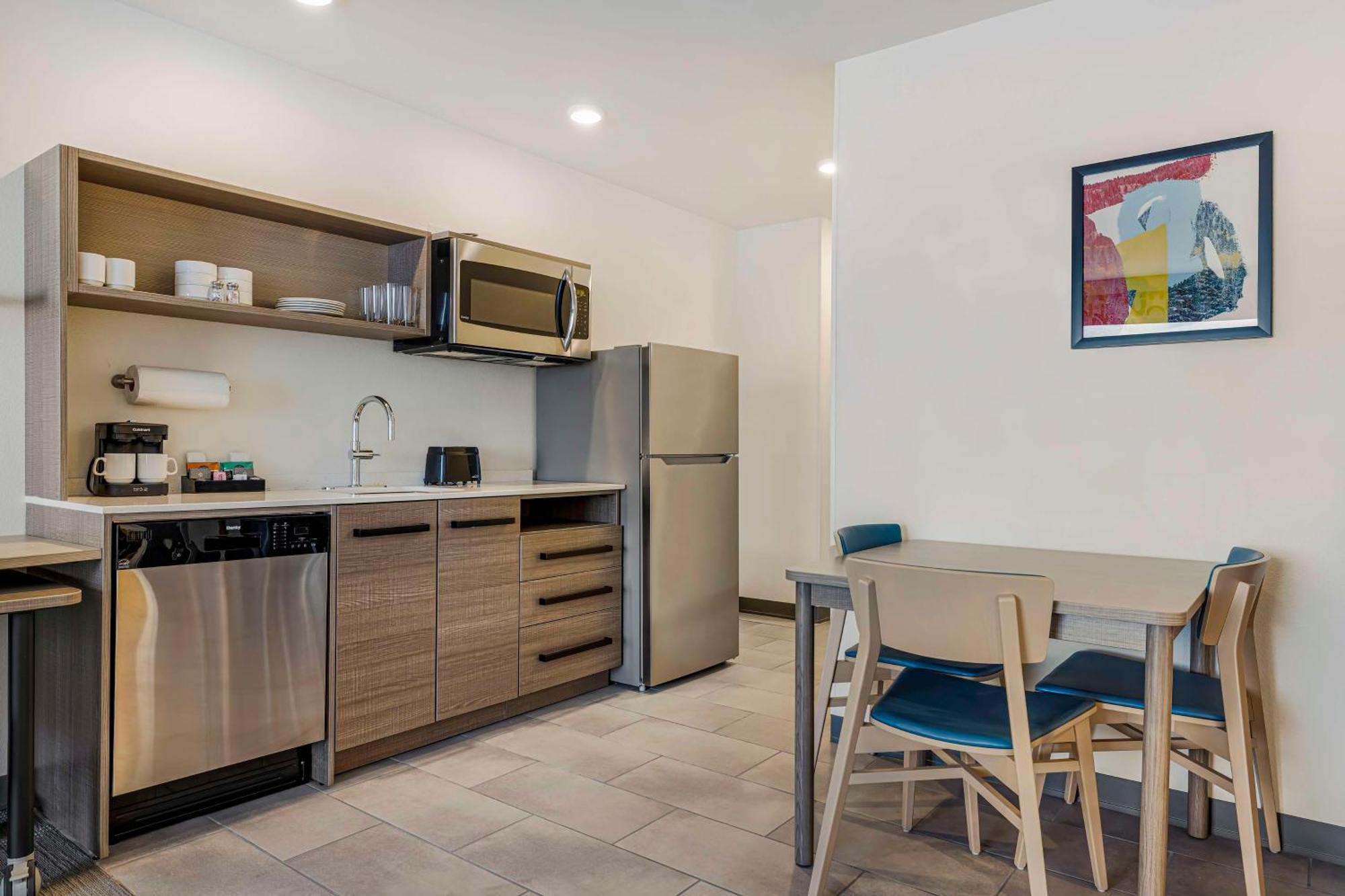 Home2 Suites By Hilton Colorado Springs Airport Exteriör bild