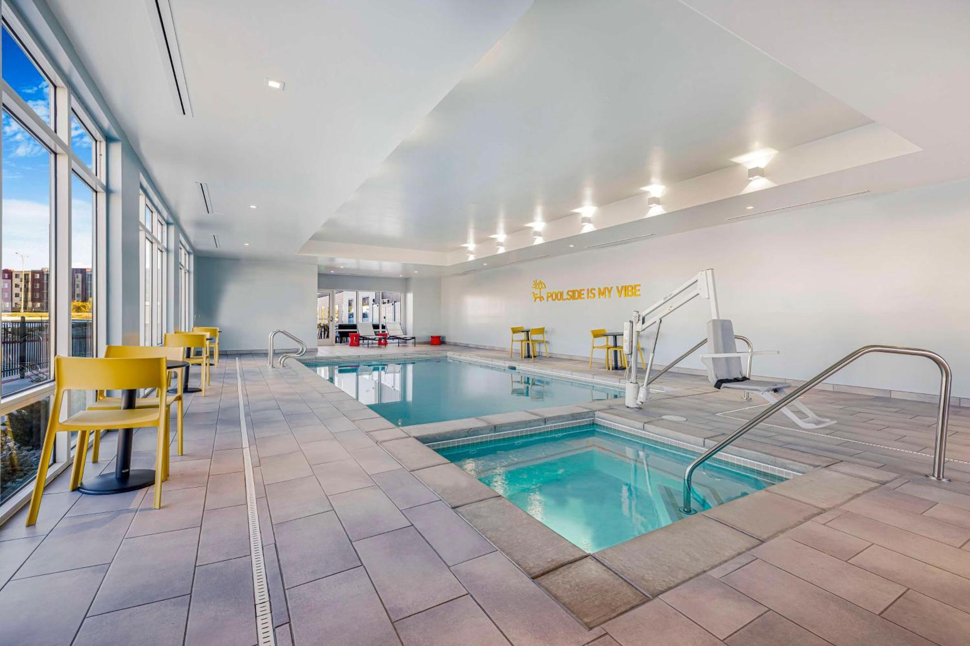 Home2 Suites By Hilton Colorado Springs Airport Exteriör bild